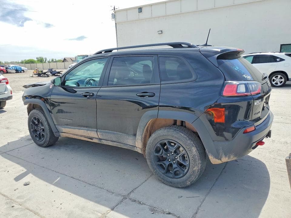 2022 JEEP CHEROKEE TRAILHAWK 2
