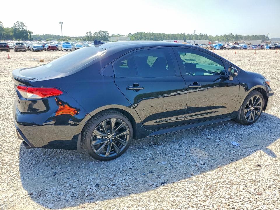 2026 TOYOTA COROLLA SE SE 3