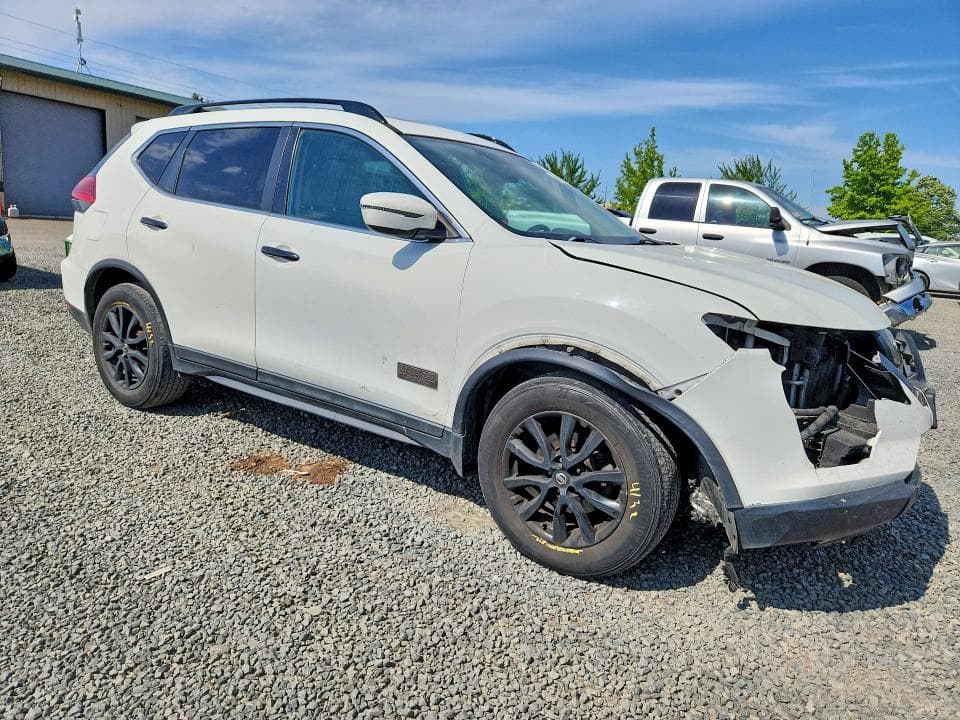 2017 NISSAN ROGUE SV SV 4