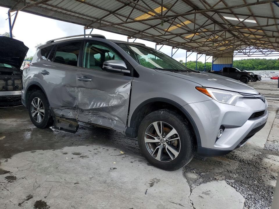 2017 TOYOTA RAV4 XLE XLE 4
