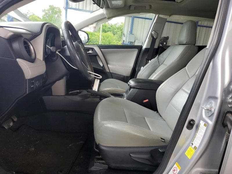 2017 TOYOTA RAV4 XLE XLE 7