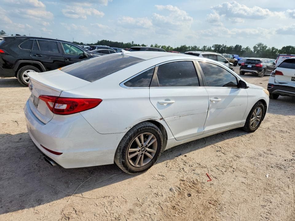 2016 HYUNDAI SONATA SE 3