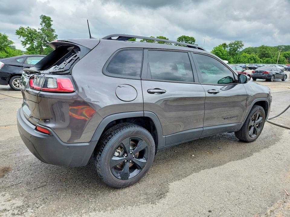 2023 JEEP CHEROKEE ALTITUDE LUX 3