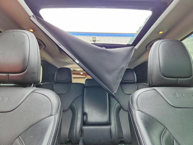 2023 JEEP CHEROKEE ALTITUDE LUX 10