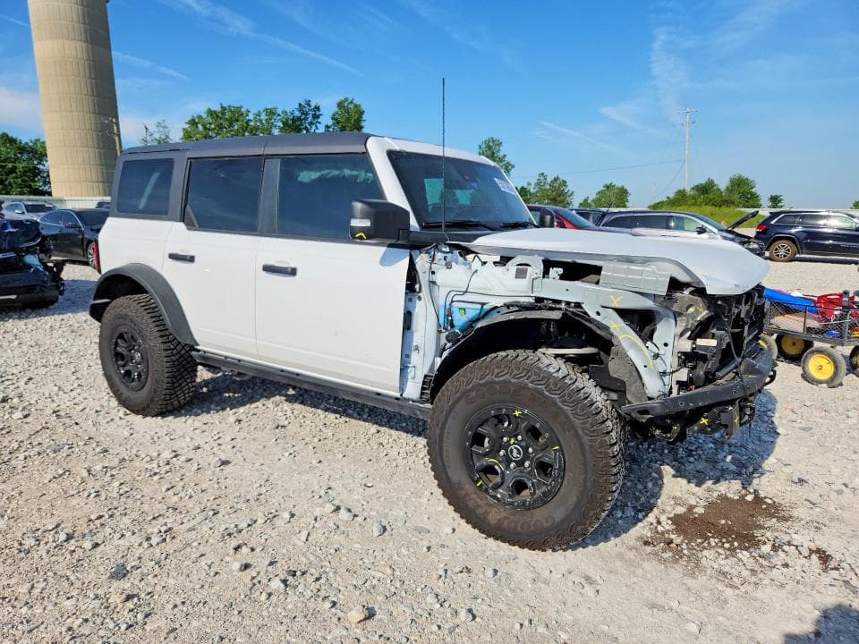 2024 FORD BRONCO BADLANDS 4