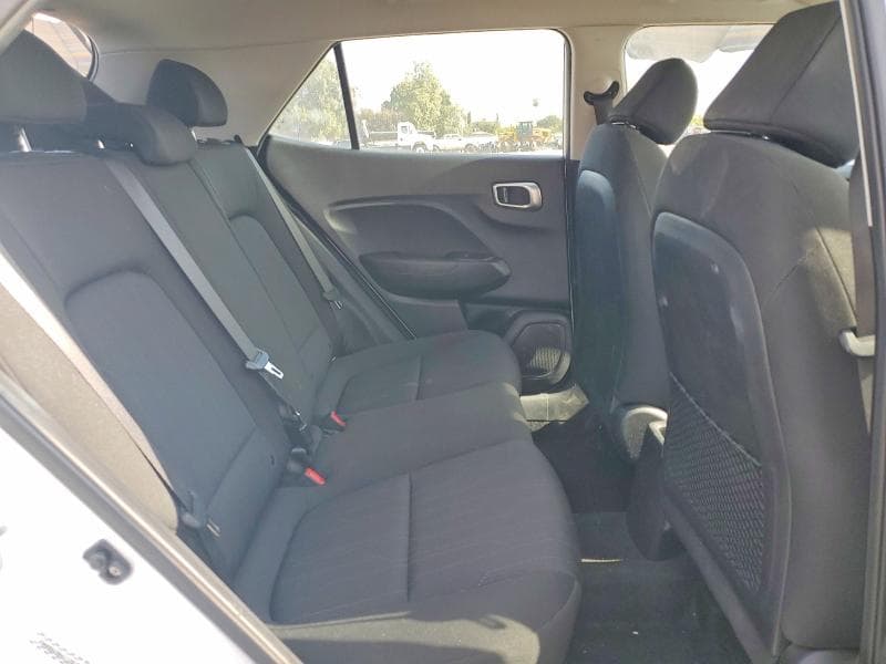 2021 HYUNDAI VENUE SE SE 11