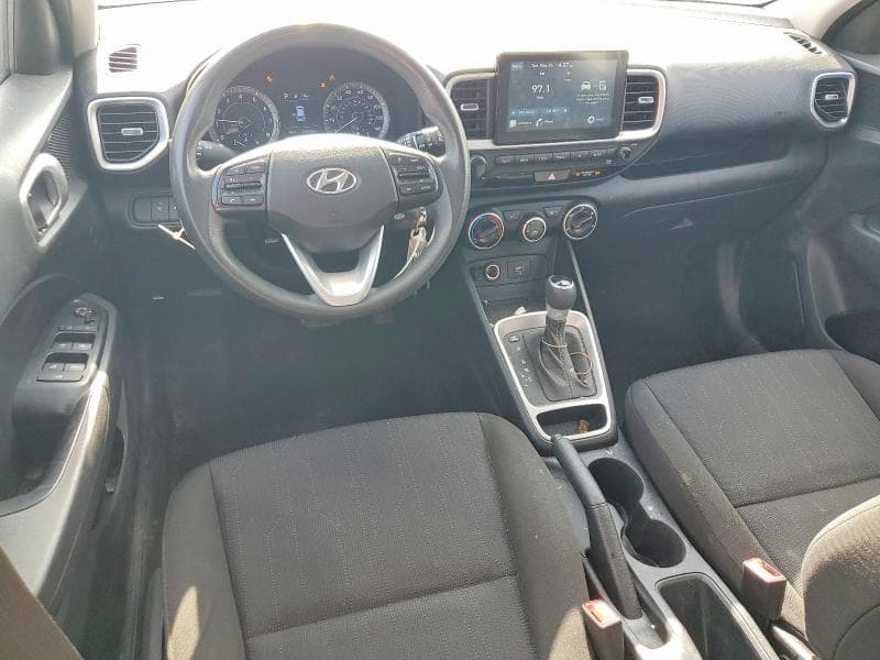 2021 HYUNDAI VENUE SE SE 8