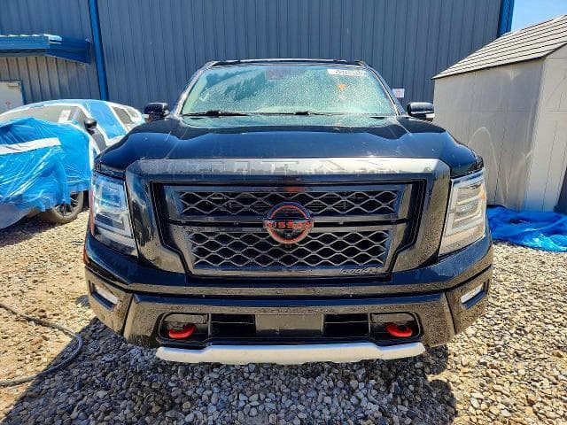 2023 NISSAN TITAN PRO-4X 5