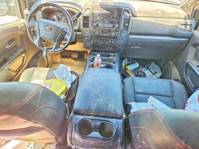 2023 NISSAN TITAN PRO-4X 8