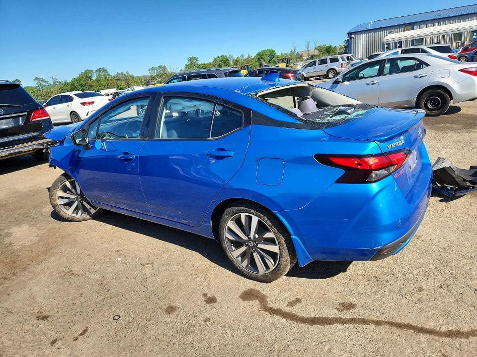 2020 NISSAN VERSA SR 2