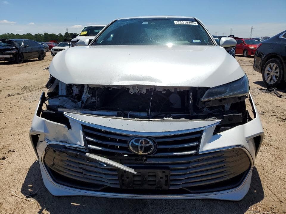 2019 TOYOTA AVALON LIMITED LIMITED 5