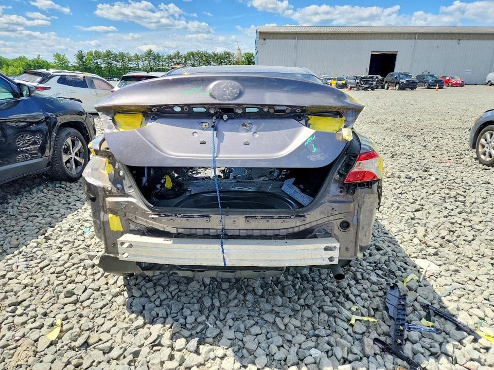 2018 TOYOTA CAMRY LE LE 6