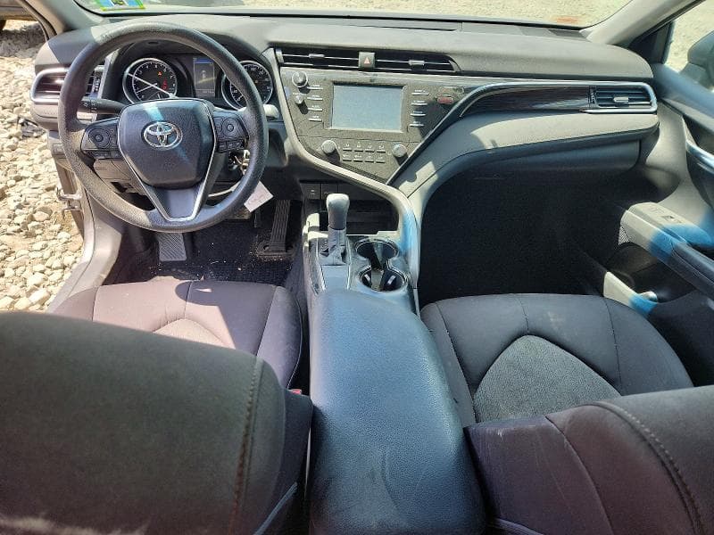 2018 TOYOTA CAMRY LE LE 8