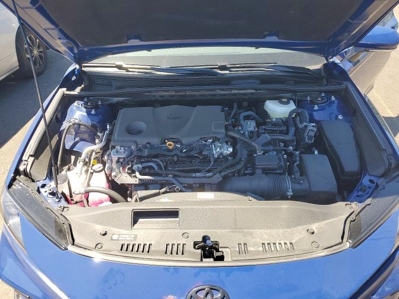2025 TOYOTA CAMRY SE SE 11