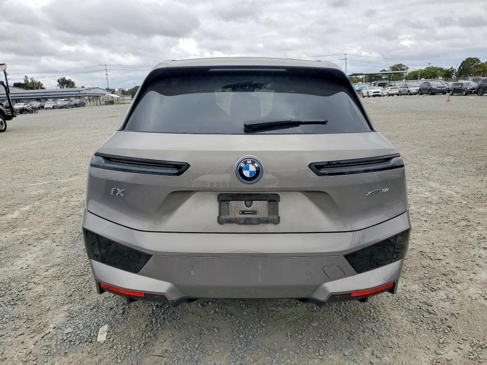 2025 BMW IX XDRIVE50 6