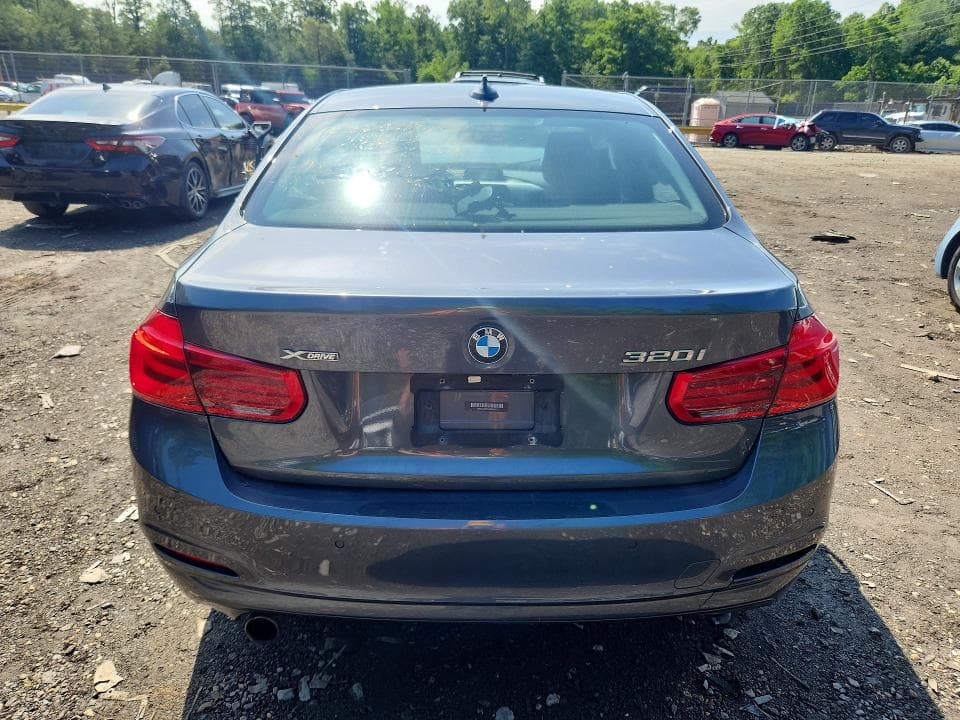 2018 BMW 320 XI 6