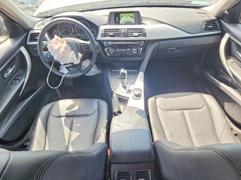 2018 BMW 320 XI 8
