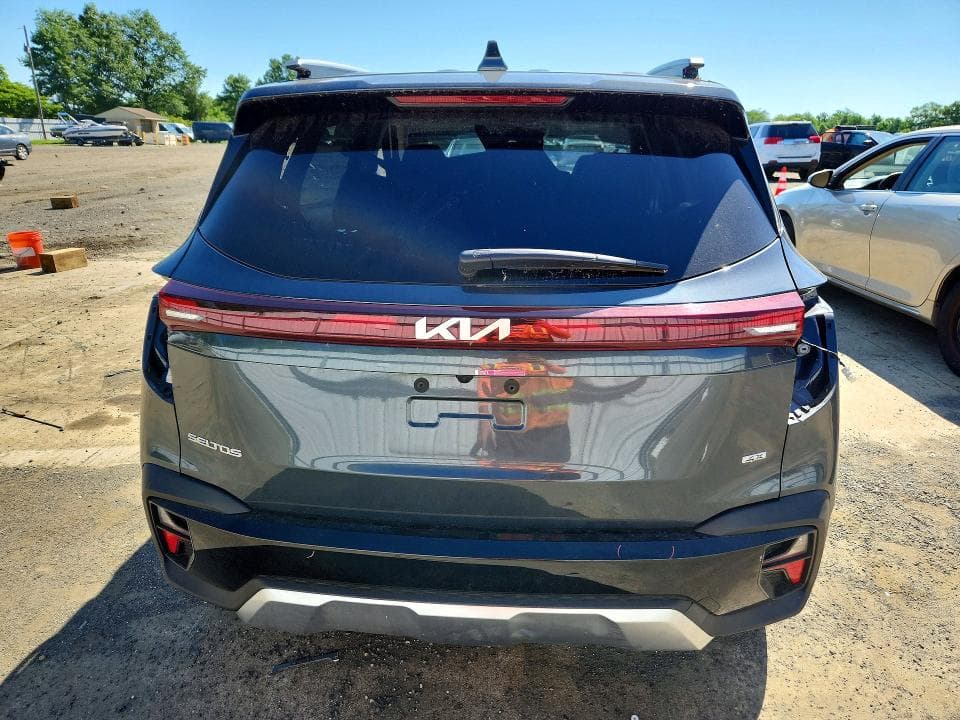 2025 KIA SELTOS S 6