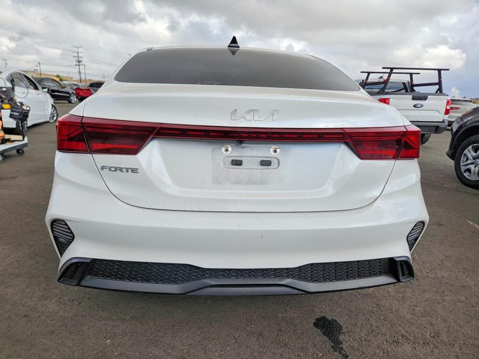 2023 KIA FORTE LXS 6