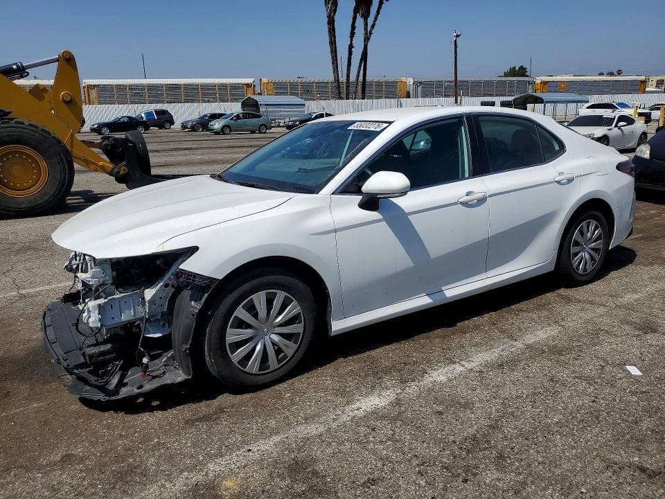 2024 TOYOTA CAMRY LE - 1