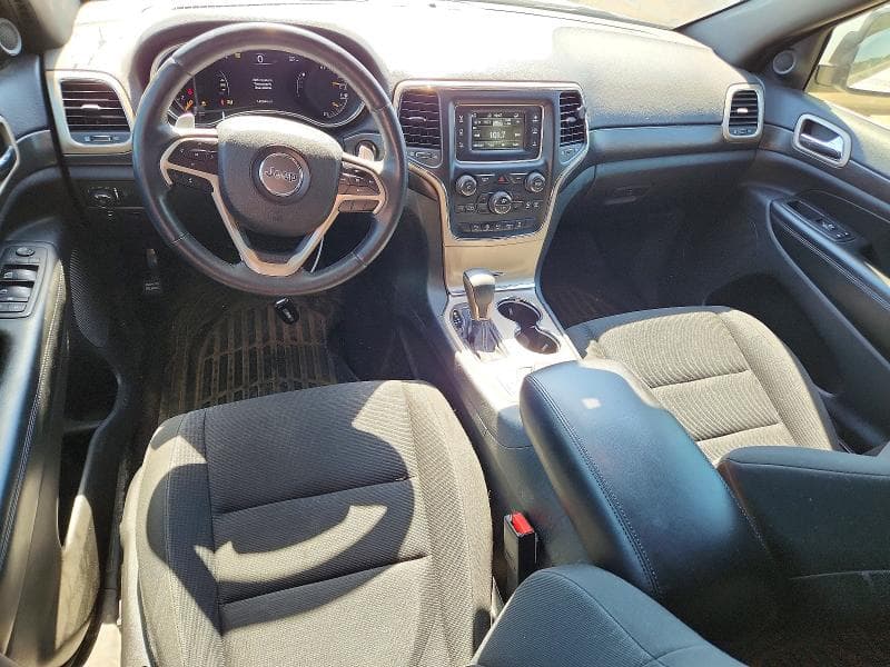 2017 JEEP GRAND CHEROKEE LAREDO 8