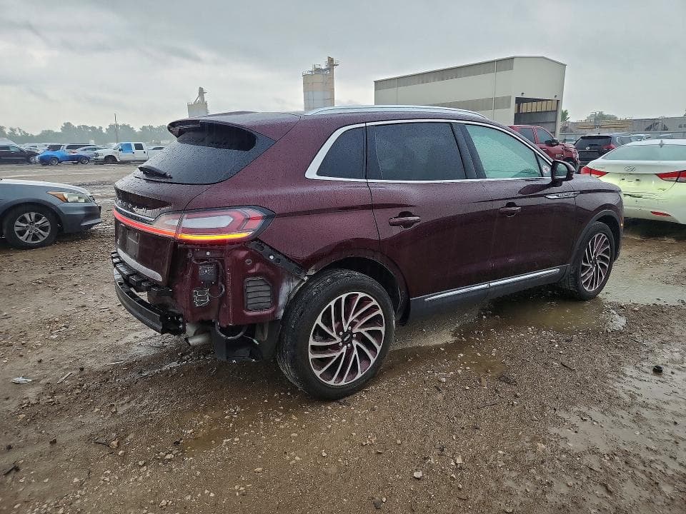 2022 LINCOLN NAUTILUS RESERVE 3
