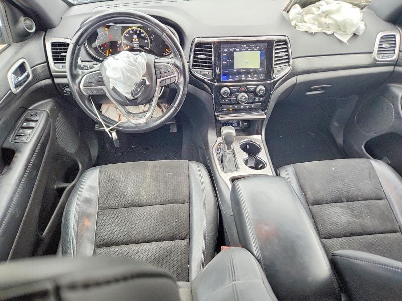 2019 JEEP GRAND CHEROKEE LAREDO 8