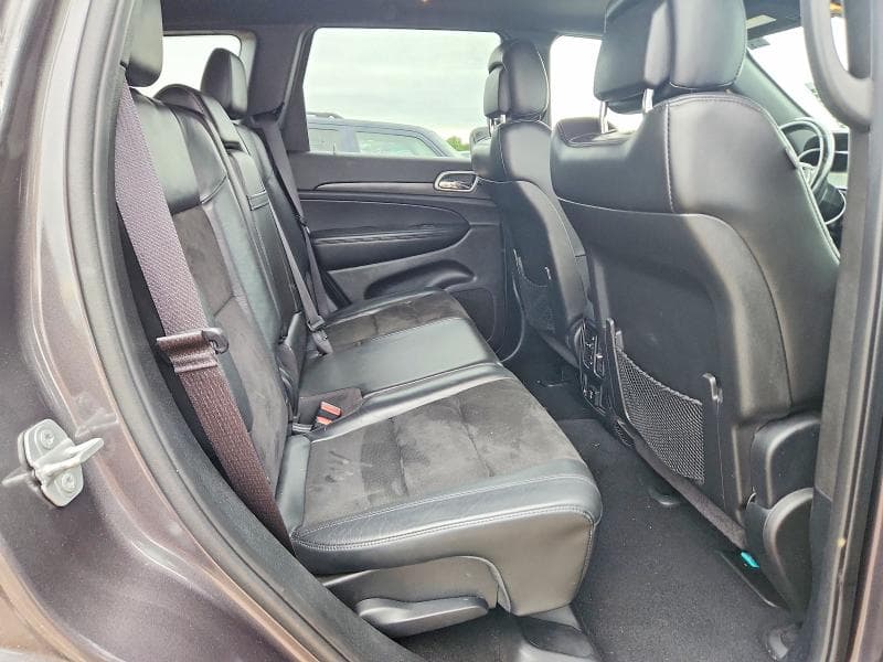 2019 JEEP GRAND CHEROKEE LAREDO 10