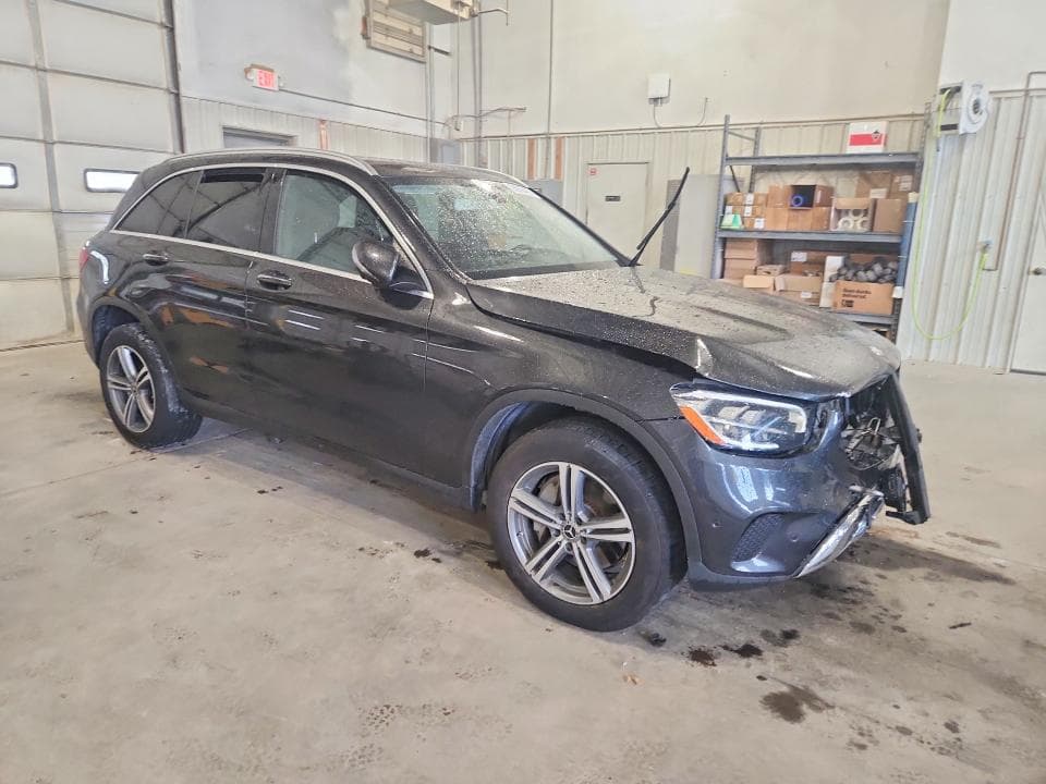 2020 MERCEDES-BENZ GLC 300 4