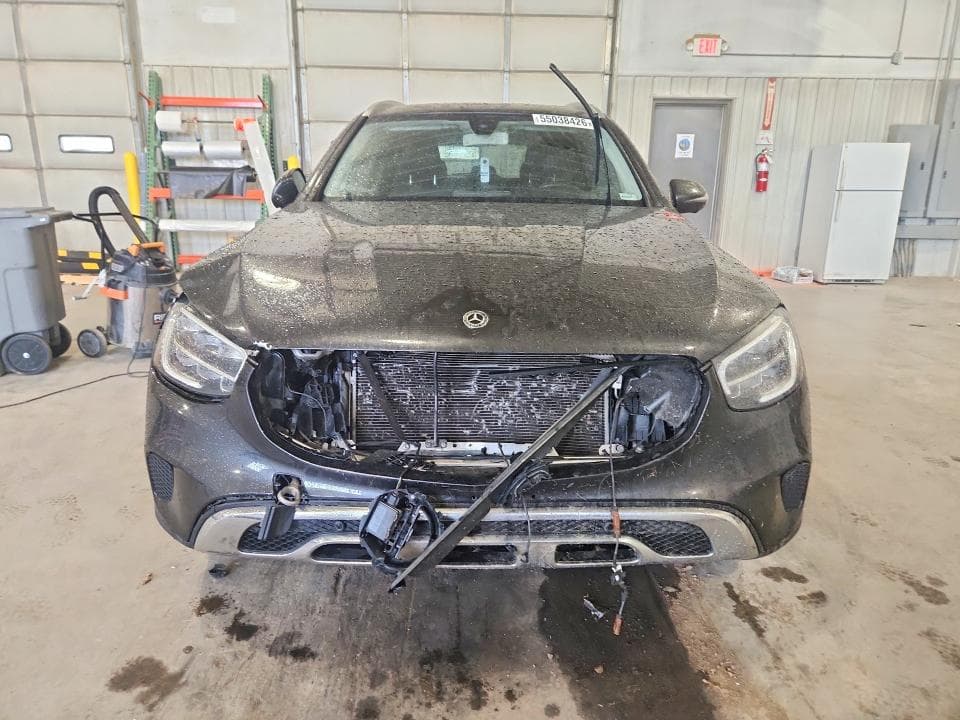 2020 MERCEDES-BENZ GLC 300 5