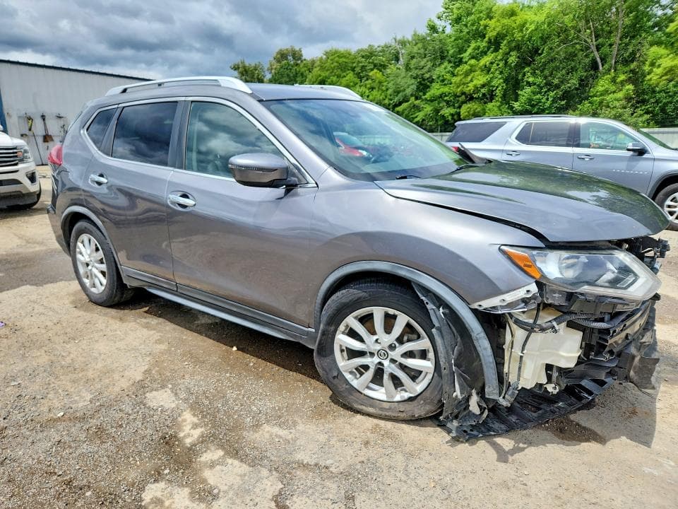 2020 NISSAN ROGUE SV 4