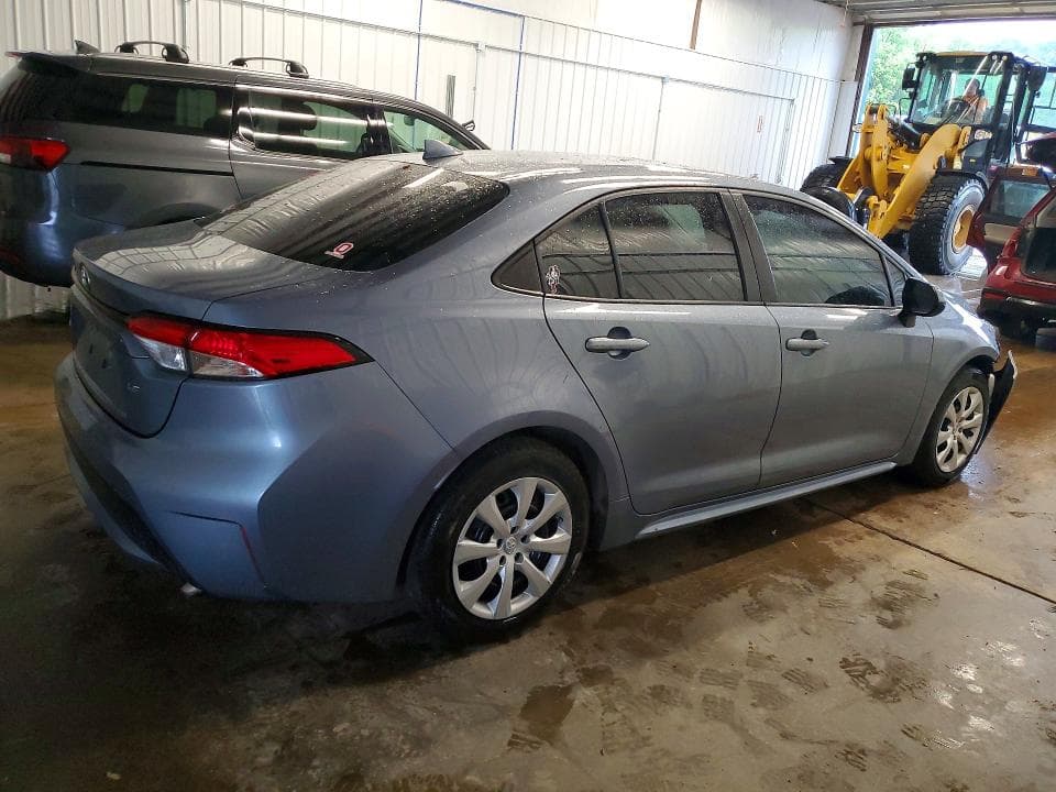 2022 TOYOTA COROLLA LE 3