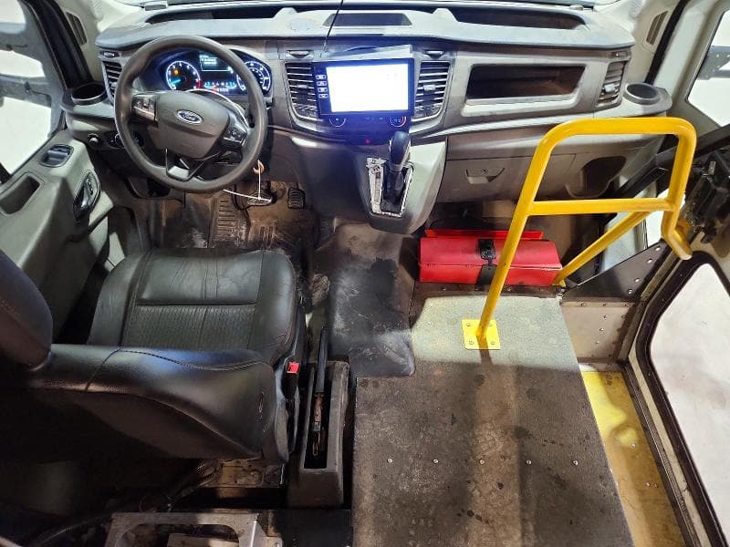 2021 FORD TRANSIT DELIVERY TRUCK 8