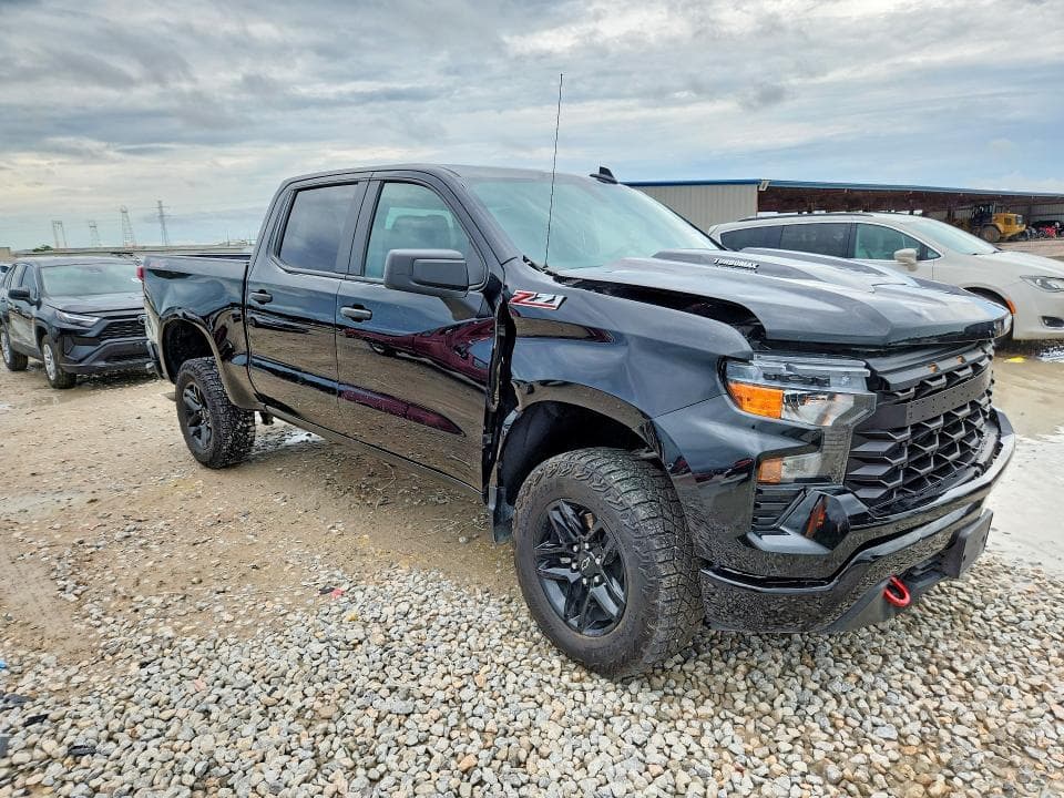 2025 CHEVROLET SILVERADO K1500 TRAIL BOSS CUSTOM 4