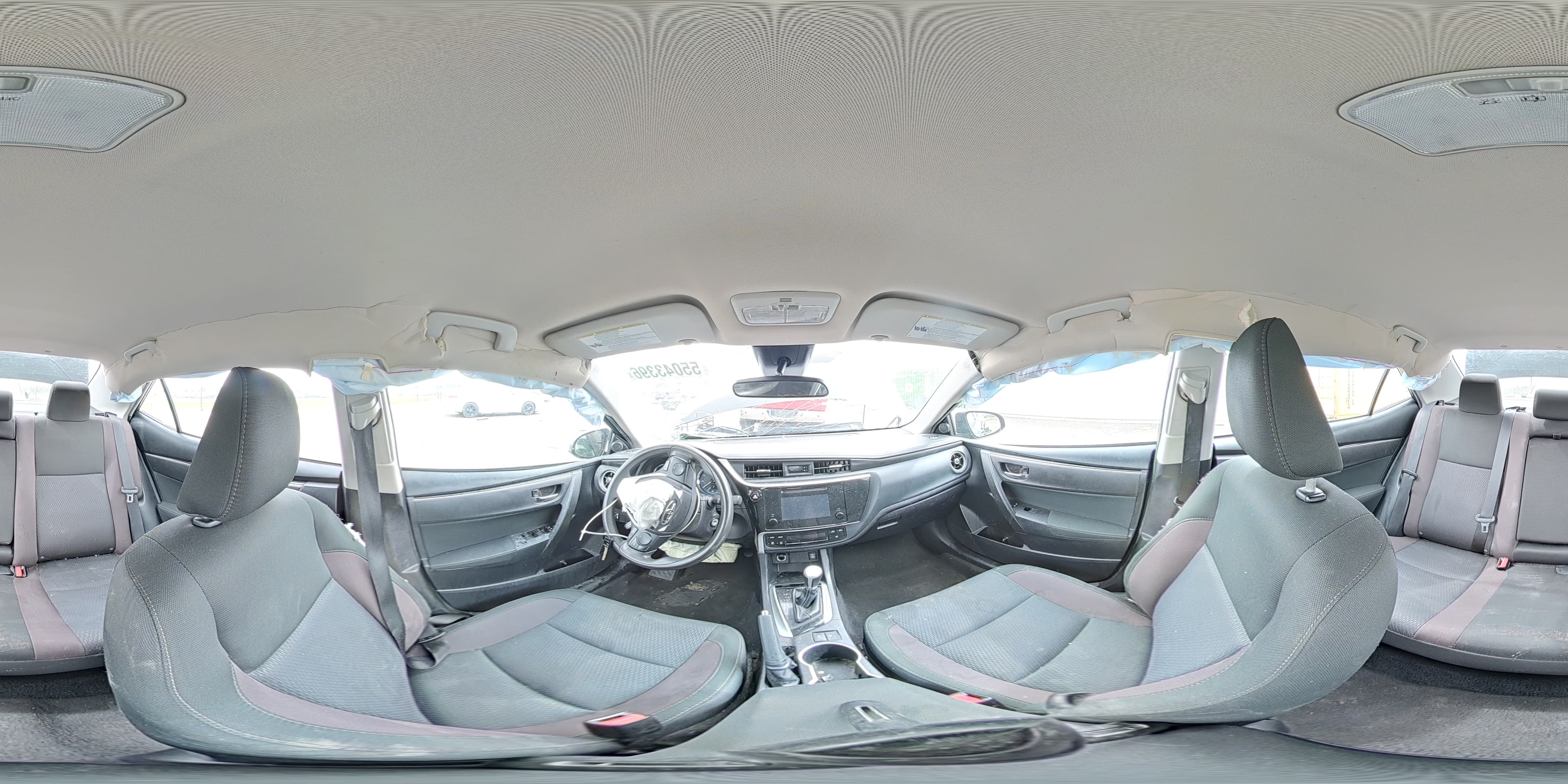 2018 TOYOTA COROLLA LE 15