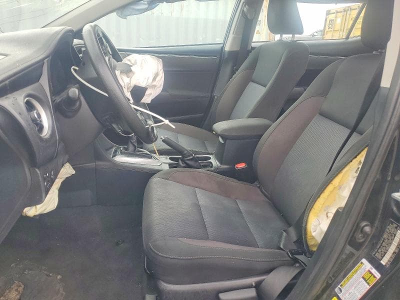 2018 TOYOTA COROLLA LE 7