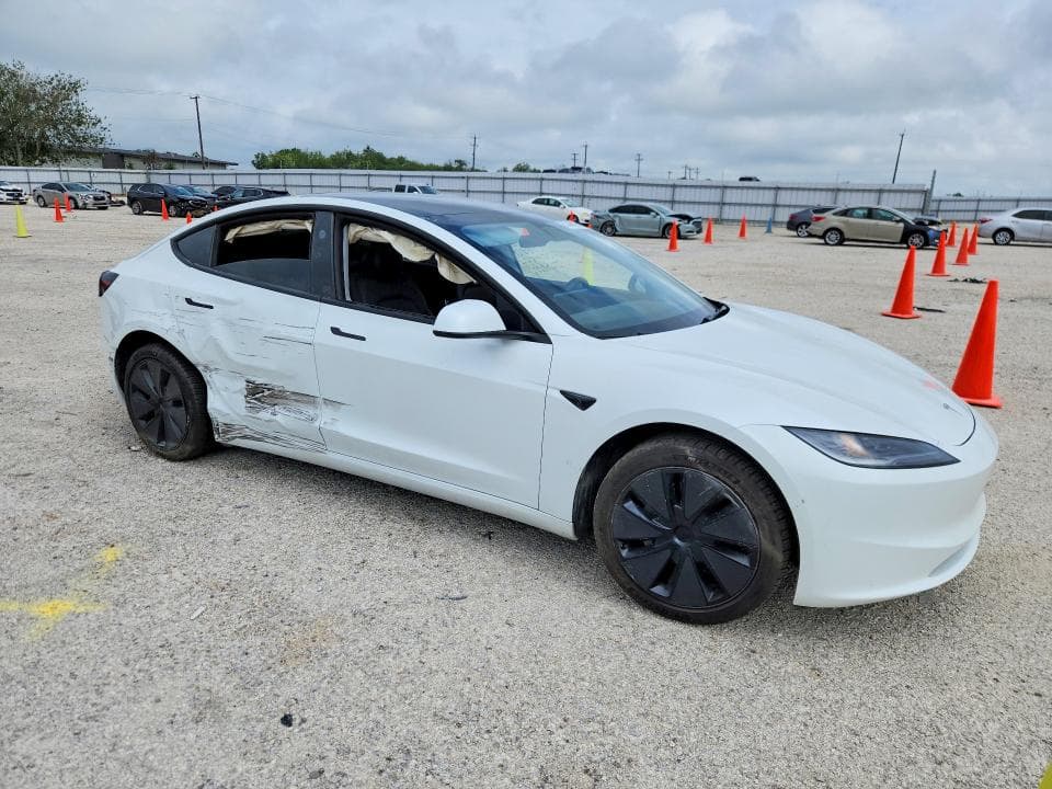 2024 TESLA MODEL 3 4