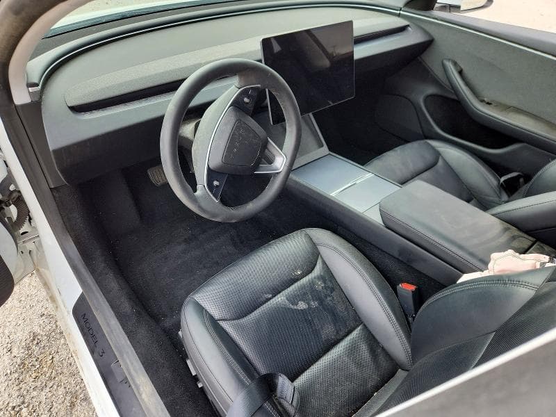 2024 TESLA MODEL 3 8