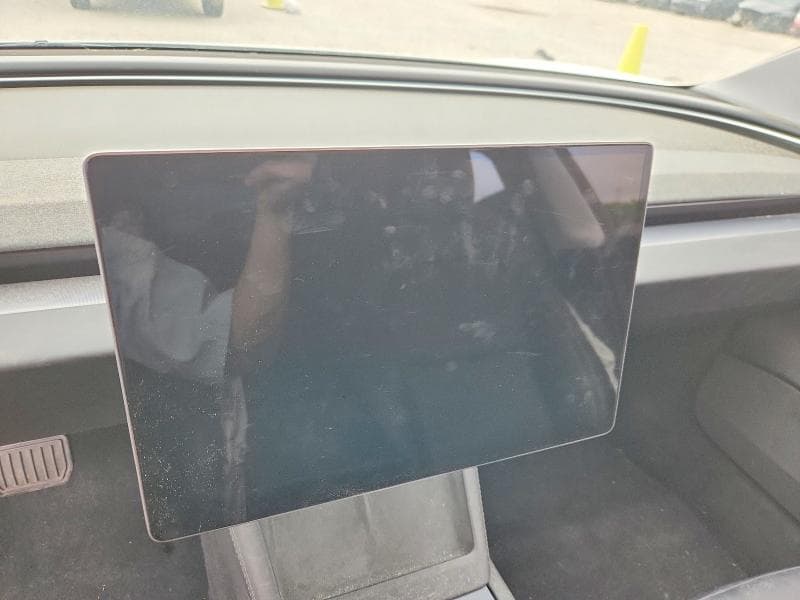 2024 TESLA MODEL 3 9