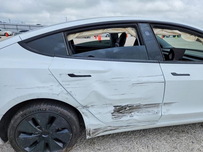 2024 TESLA MODEL 3 10