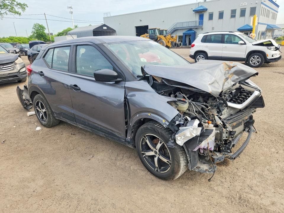 2019 NISSAN KICKS S 4