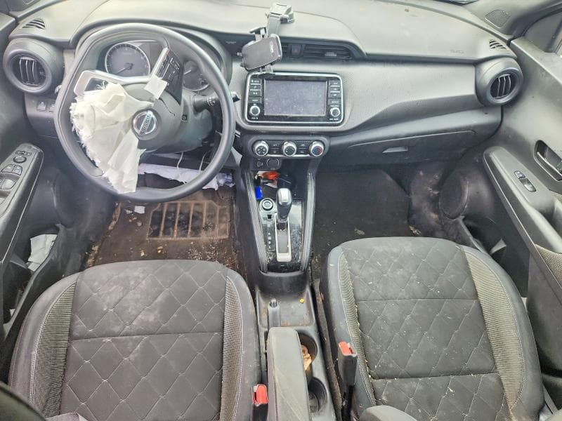 2019 NISSAN KICKS S 8