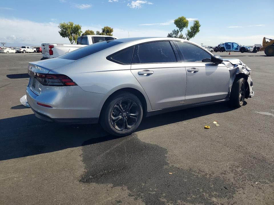 2025 HONDA ACCORD SE 3