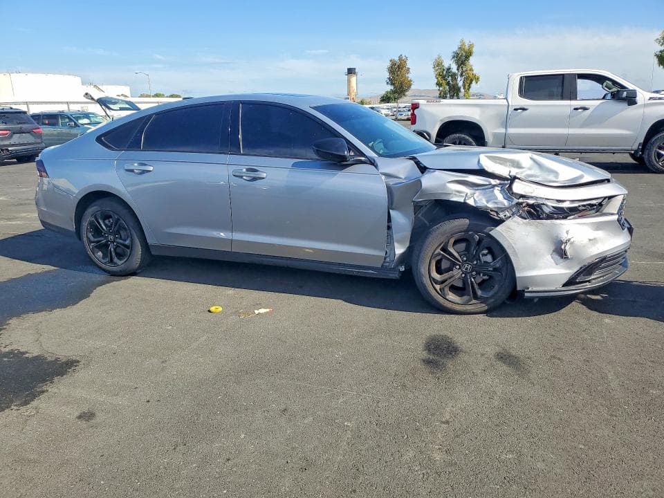 2025 HONDA ACCORD SE 4