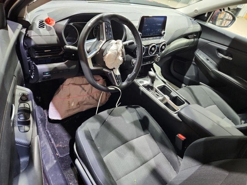 2025 NISSAN SENTRA SV SV 8
