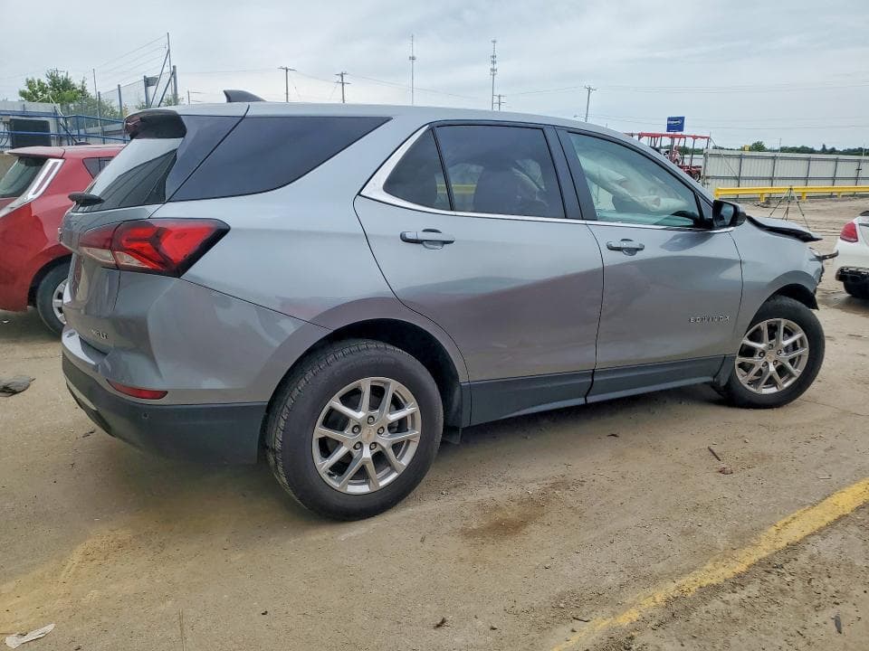 2024 CHEVROLET EQUINOX LT 3