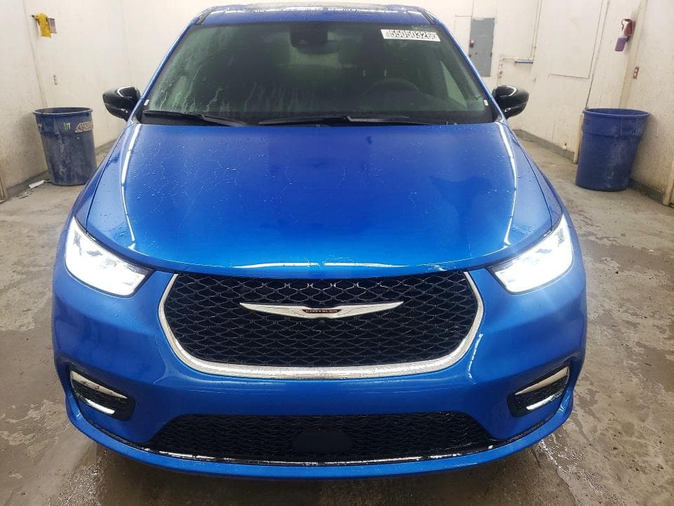 2026 CHRYSLER PACIFICA LIMITED 5
