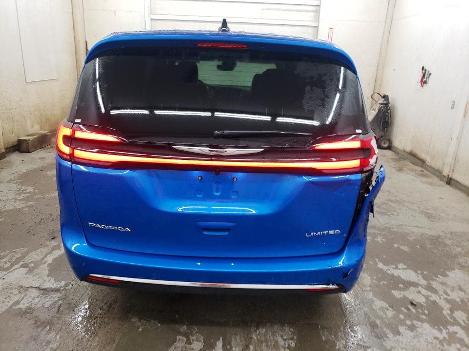 2026 CHRYSLER PACIFICA LIMITED 6