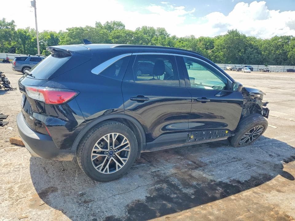 2020 FORD ESCAPE SEL 3