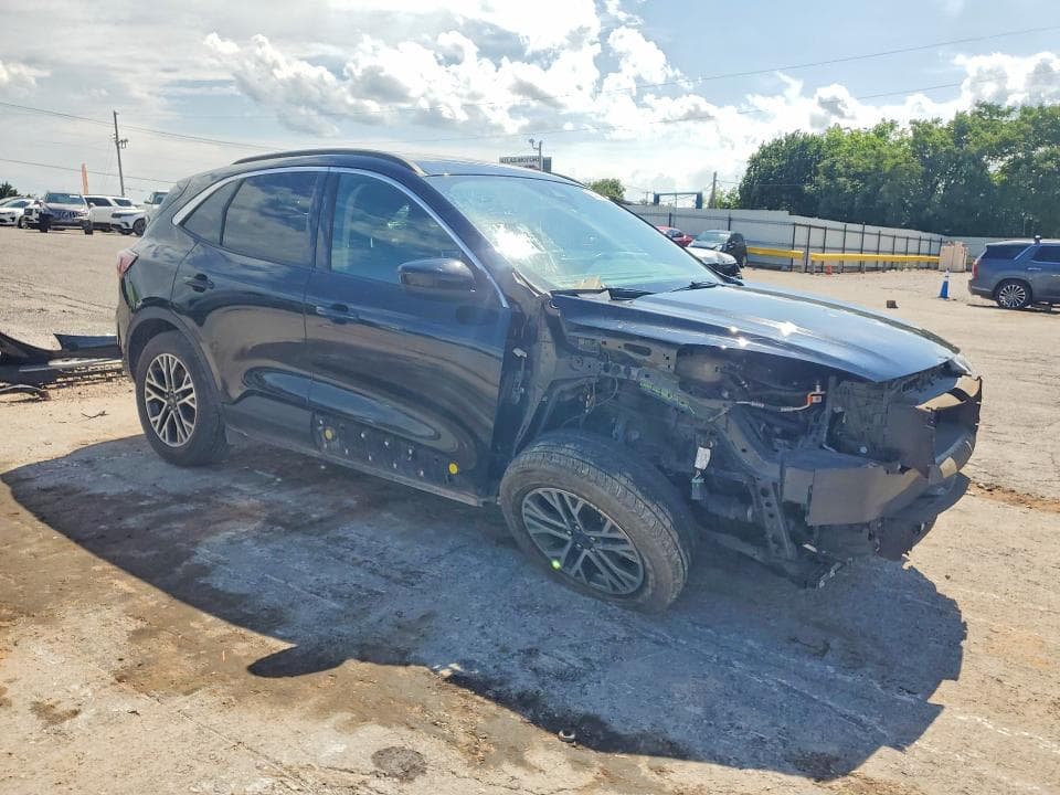 2020 FORD ESCAPE SEL 4